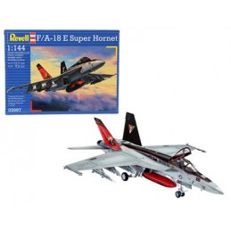 Revell: F/A-18E Super...